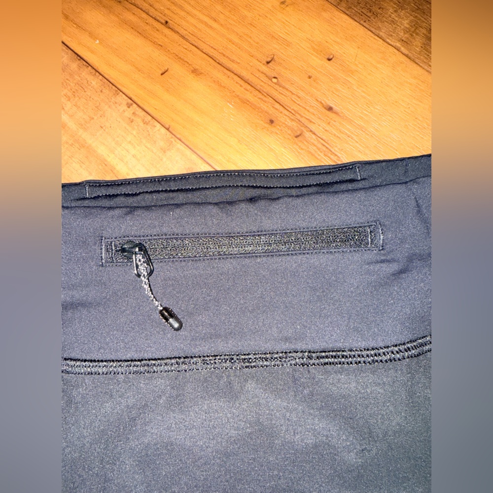 Pristine Lululemon Black Pace Rival Skirt *4-way Stretch 2 Size:8 - Picture 10 of 14